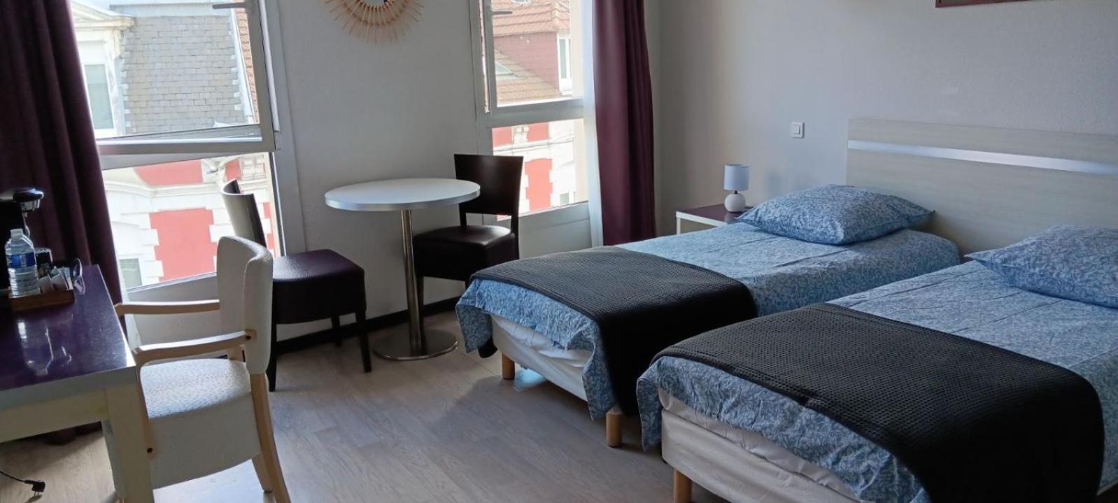 Studio 24M2 Au 4Eme Etage Ascenseur A Cote De La Gare Sncf Lourdes Eksteriør billede